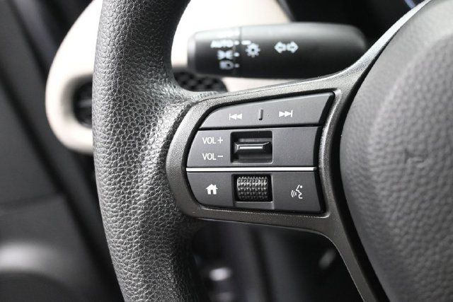 Certified 2026 Honda HR-V LX image 22