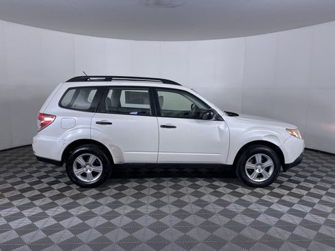 Used 2013 Subaru Forester 2.5X image 10