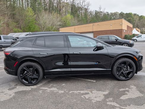 Used 2025 Chevrolet Equinox EV RS image 10