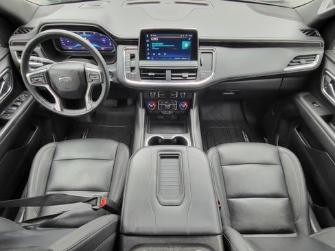 Used 2023 Chevrolet Suburban Z71 w/ Luxury Package image 14