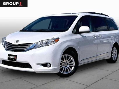 Used 2015 Toyota Sienna XLE