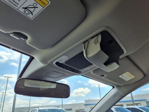 Used 2026 Honda CR-V LX image 21