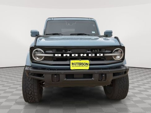 Used 2022 Ford Bronco Outer Banks AWD/4WD image 2
