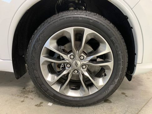 Used 2019 Dodge Durango GT image 32