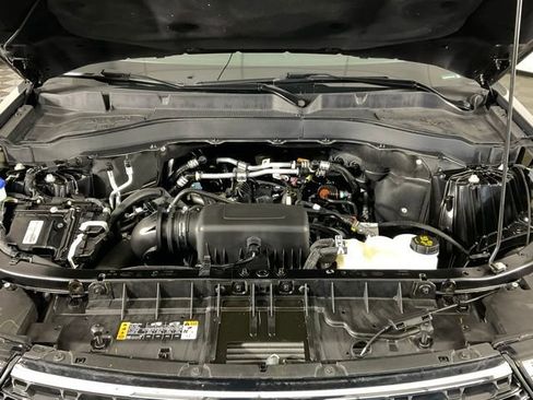 Used 2022 Ford Explorer XLT w/ Equipment Group 202A image 42