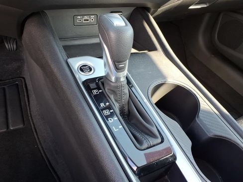 Certified 2025 Nissan Altima 2.5 SV FWD image 13
