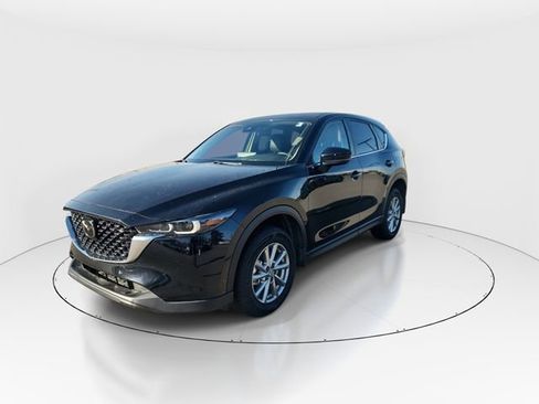 Used 2023 MAZDA CX-5 AWD 2.5 S w/ Select Package image 4