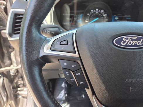 Used 2023 Ford Edge Titanium AWD/4WD image 33