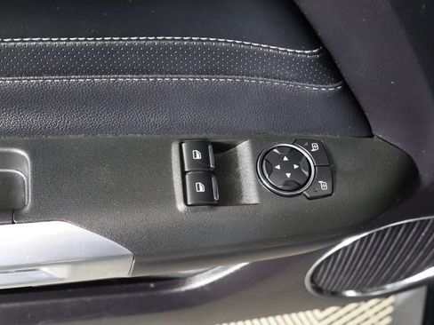 Used 2018 Ford Mustang GT Premium w/ Equipment Group 401A RWD image 26