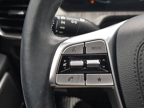 Used 2024 Kia Telluride EX w/ EX Captain's Chair Package AWD/4WD image 30