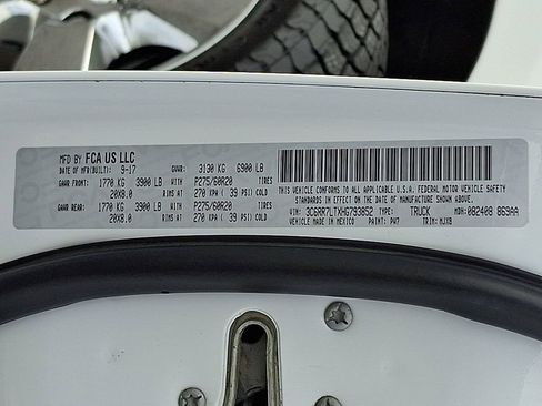 Used 2017 RAM 1500 Big Horn image 27