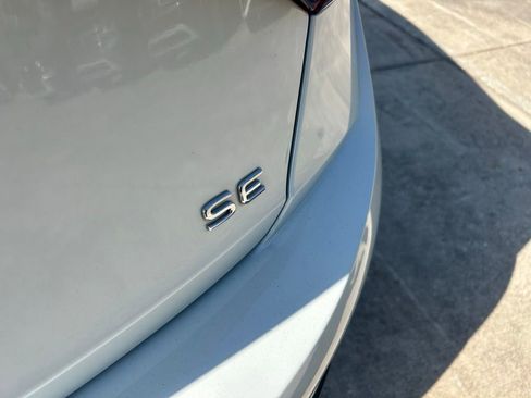 Used 2023 Volkswagen Jetta SE FWD image 32