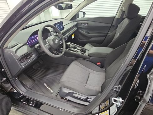 New 2026 Honda Accord LX image 10