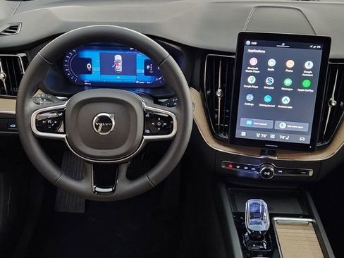 New 2026 Volvo XC60 B5 Plus w/ Climate Package image 27