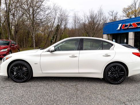 Used 2017 INFINITI Q50 Sport image 3