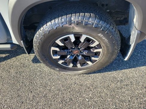 Used 2024 Nissan Frontier PRO-4X w/ Off-Road Protection Package AWD/4WD image 6