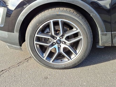 Used 2016 Ford Explorer Sport w/ Equipment Group 401A image 8