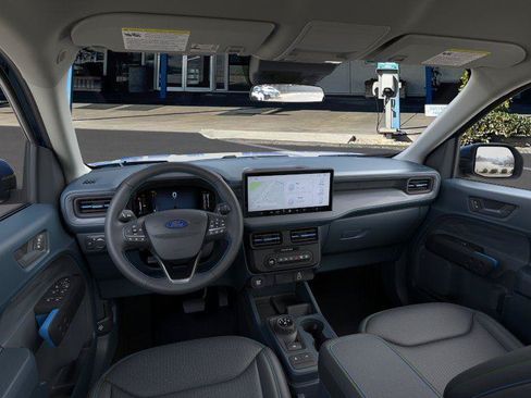 New 2026 Ford Maverick Lobo AWD/4WD image 9