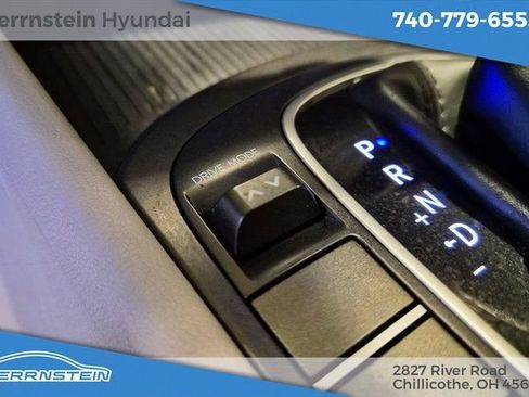 Used 2024 Hyundai Kona SEL image 20