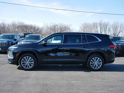 Used 2025 Buick Enclave Preferred AWD/4WD image 6