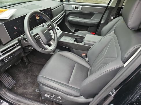Used 2026 Hyundai Santa Fe SEL FWD image 17