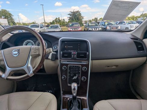 Used 2013 Volvo XC60 3.2 FWD image 16