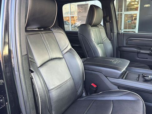 Used 2024 RAM 3500 Limited AWD/4WD image 7
