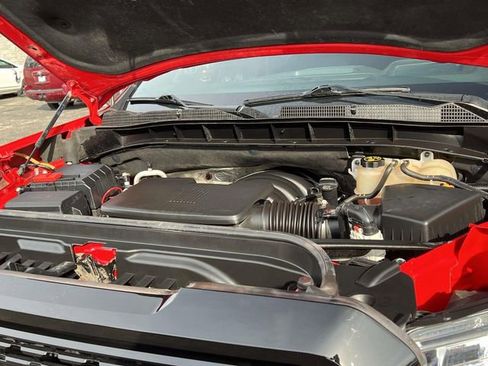 Used 2022 GMC Sierra 1500 AT4 w/ AT4 Premium Package image 9