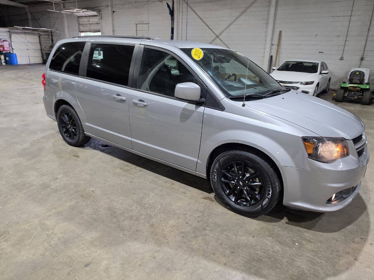 Used 2019 Dodge Grand Caravan GT FWD image 17