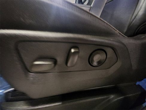 Certified 2024 Chevrolet Suburban High Country w/ Advanced Technology Package image 13