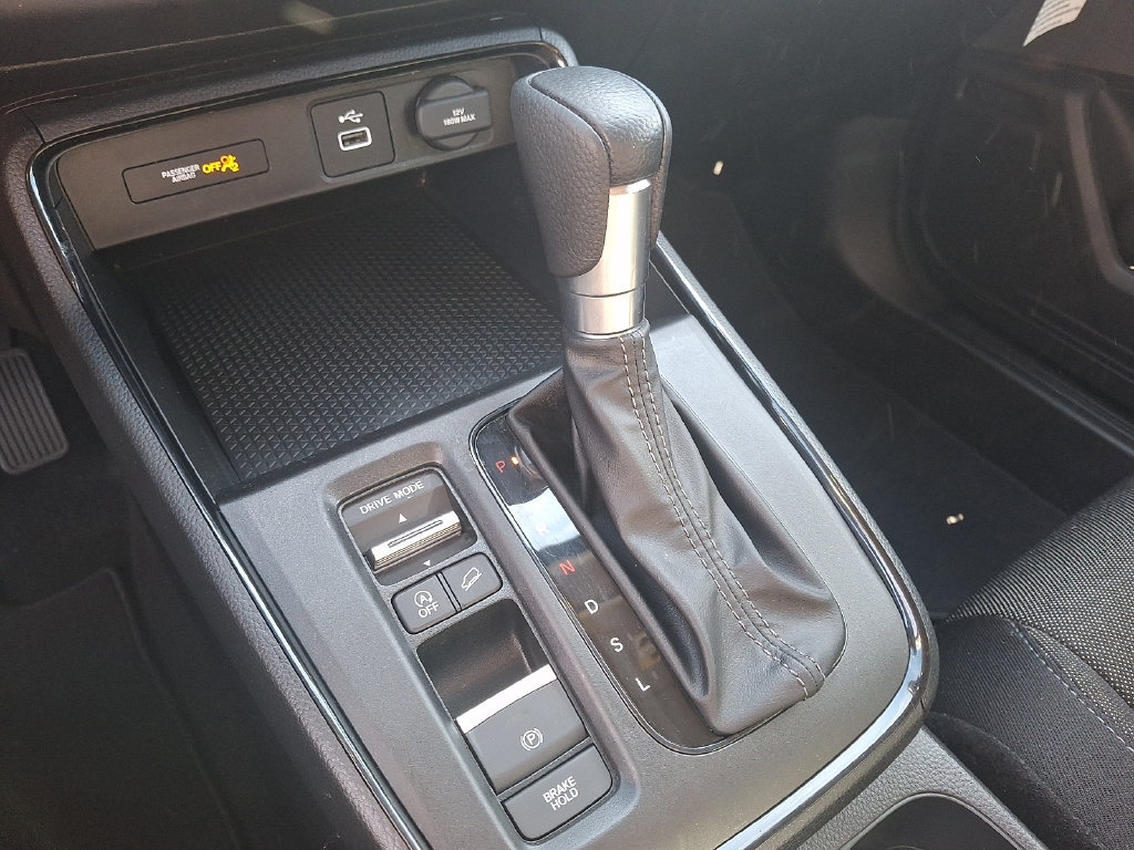 Used 2025 Honda CR-V LX image 14