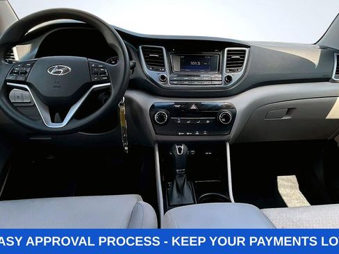 Used 2016 Hyundai Tucson SE w/ Option Group 02 FWD image 10