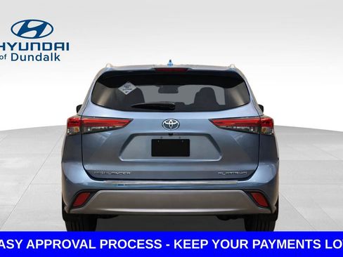 Used 2022 Toyota Highlander Platinum AWD/4WD image 5