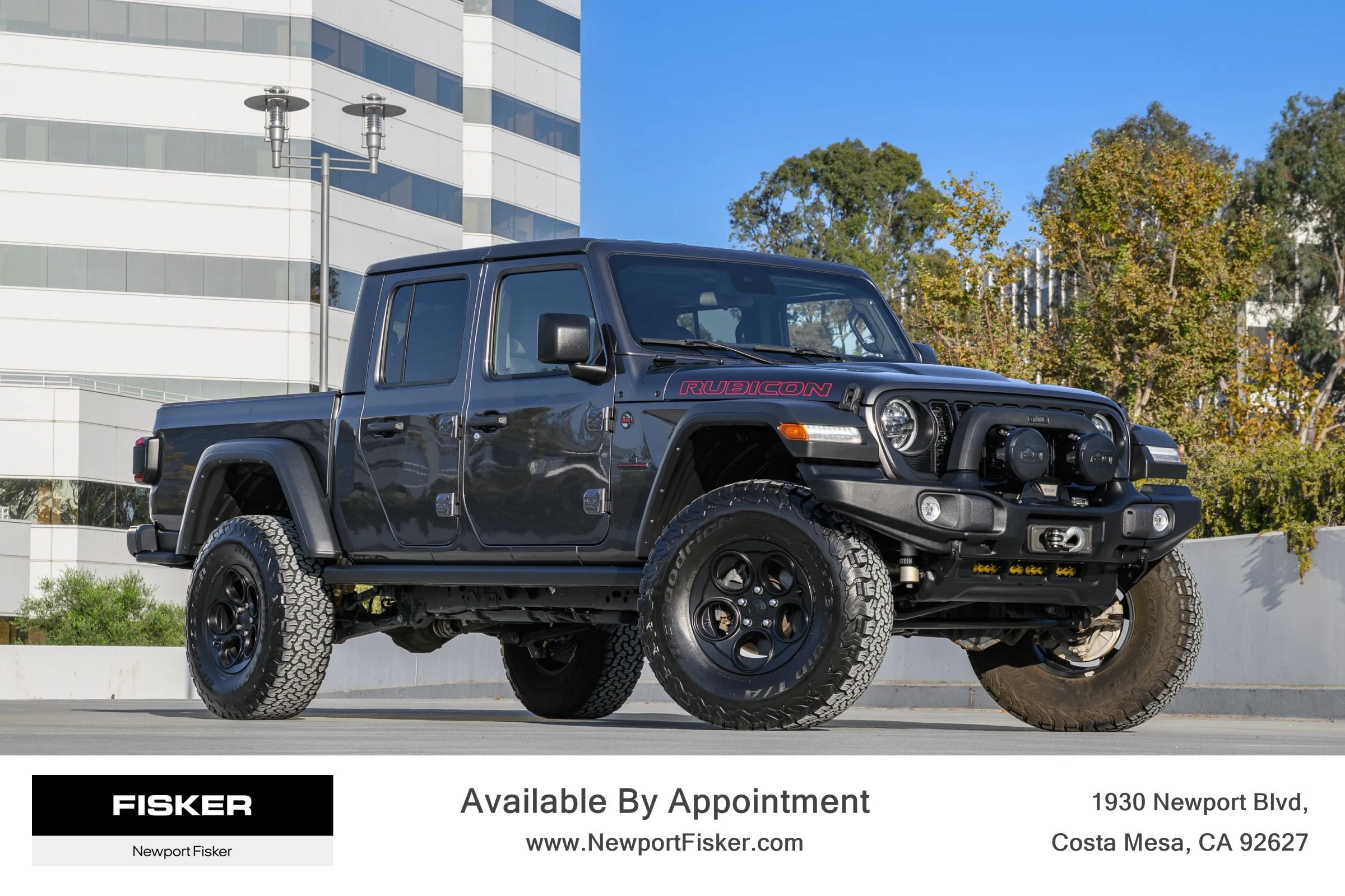 Used 2024 Jeep Gladiator Rubicon w/ Safety Group AWD/4WD image 18