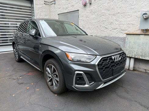Used 2023 Audi Q5 2.0T Premium Plus w/ Premium Plus Package AWD/4WD image 1