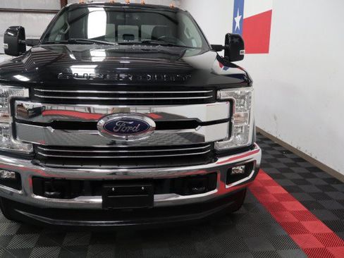 Used 2017 Ford F250 Lariat w/ Tow Technology Bundle AWD/4WD image 18