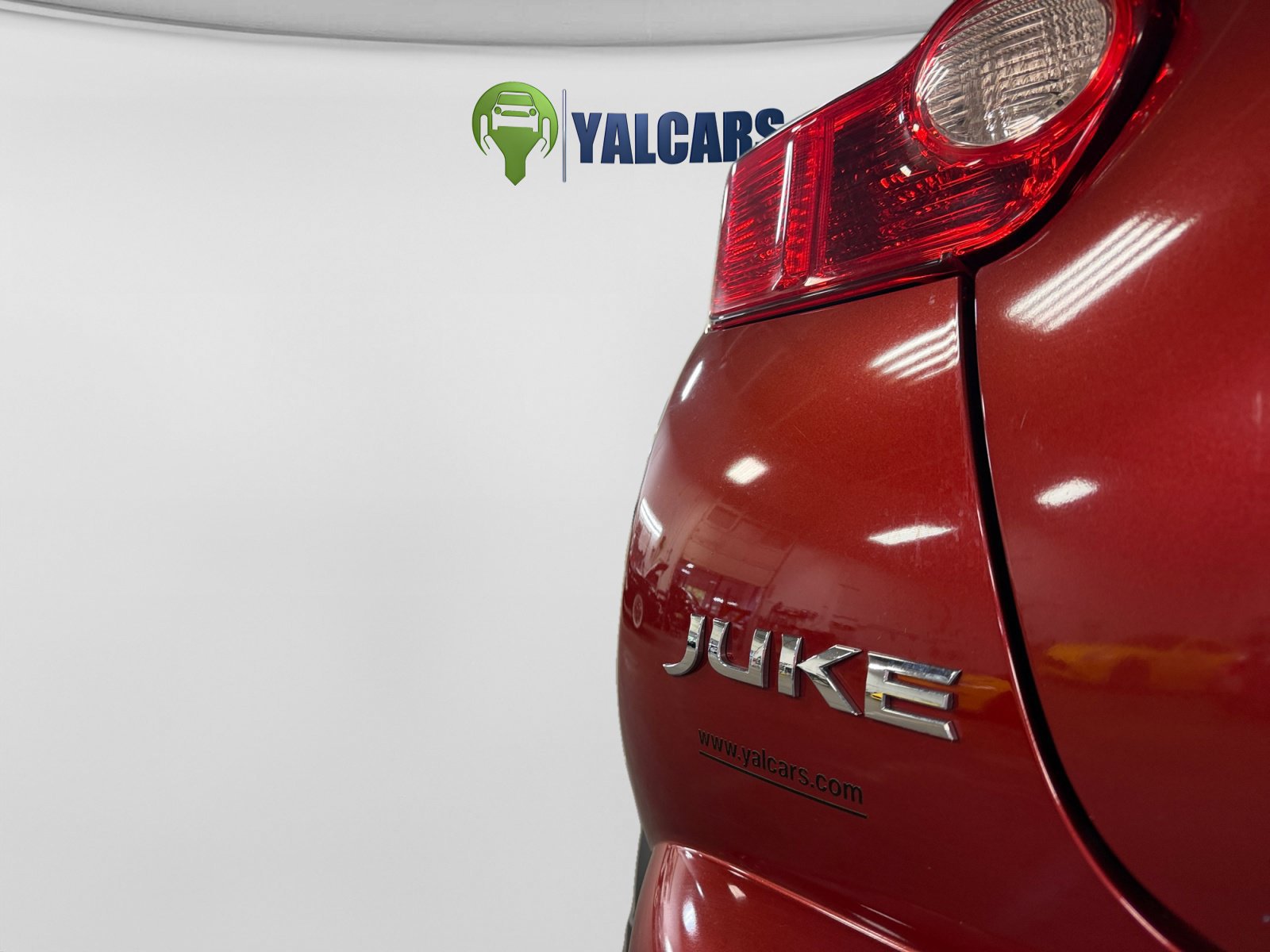 Used 2014 Nissan Juke SV AWD/4WD image 11