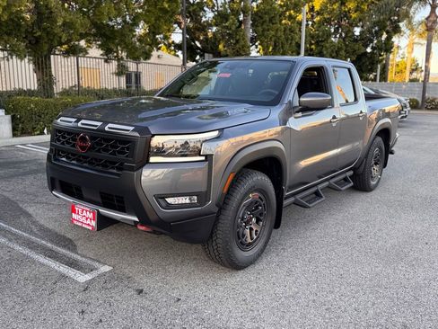 New 2026 Nissan Frontier Pro-X image 4