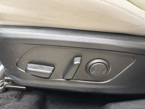 Used 2025 Hyundai Tucson SEL FWD image 26