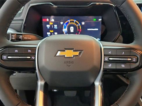 New 2025 Chevrolet Colorado LT w/ LT Convenience Package image 28