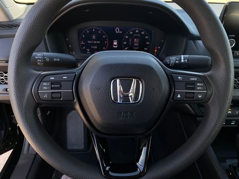 Used 2025 Honda Accord LX image 20