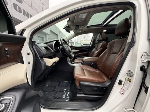 Used 2019 Subaru Ascent Touring w/ Popular Package #3 image 7