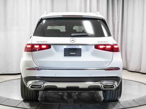 New 2026 Mercedes-Benz Maybach GLS 600 4MATIC image 7