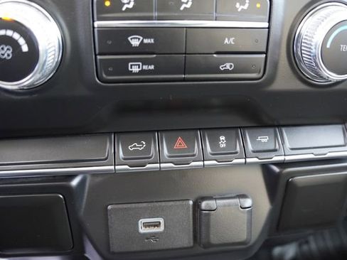 Used 2020 GMC Sierra 2500 Base w/ Convenience Package image 24