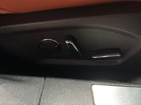 Used 2019 Ford Fusion Titanium image 28