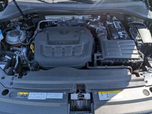 Used 2022 Volkswagen Tiguan SEL R-Line AWD/4WD image 39