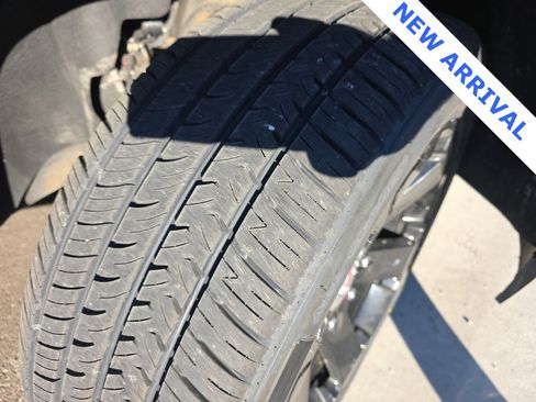 Used 2016 GMC Yukon XL Denali w/ Open Road Package image 3