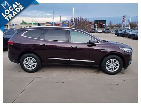 Used 2018 Buick Enclave Essence FWD image 6