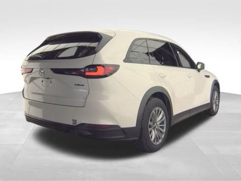 Used 2024 MAZDA CX-90 3.3 Turbo w/ Preferred Plus image 8