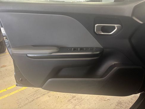 Used 2025 Kia K4 LXS image 18